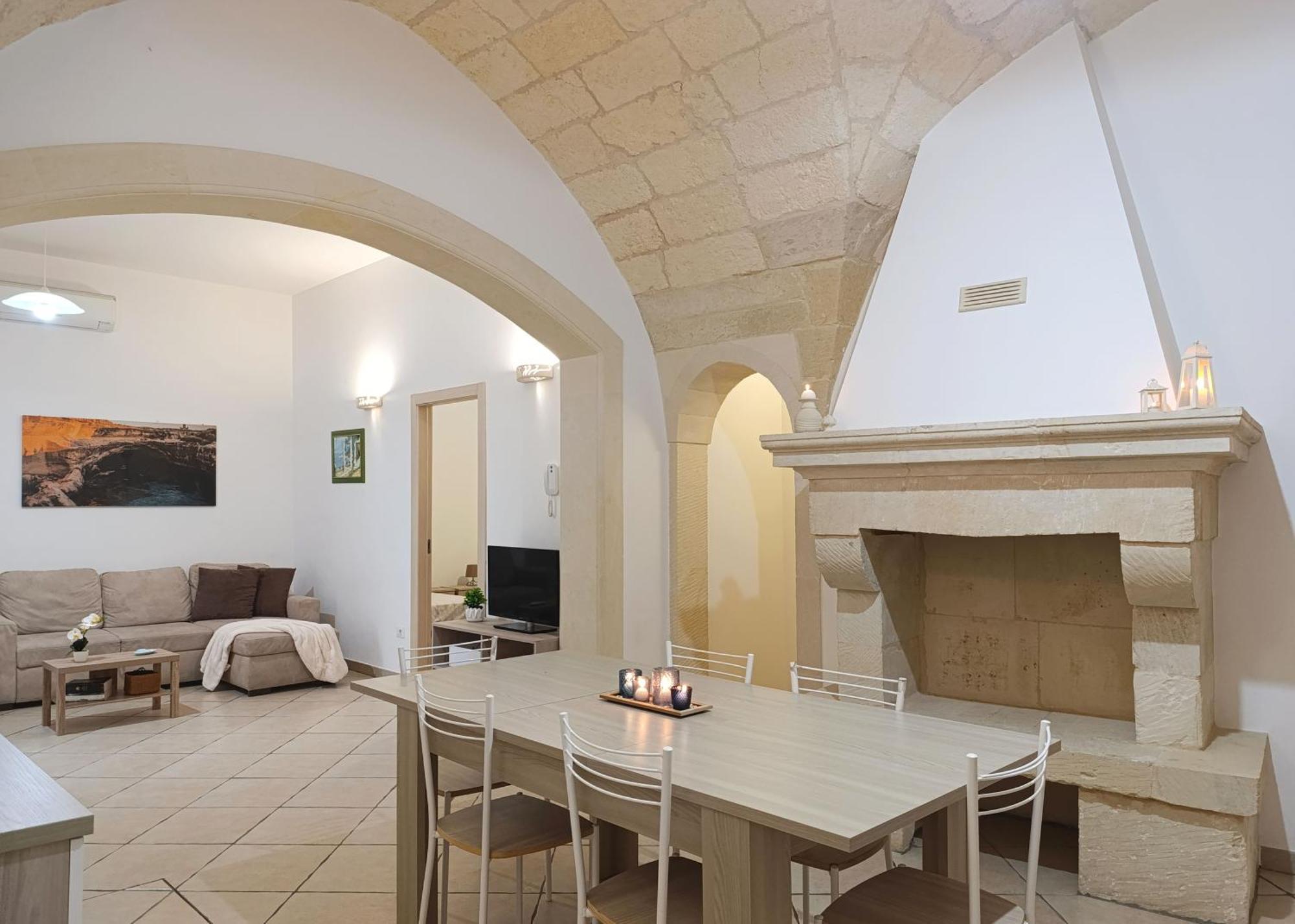 דירות מורו לצ'זה Locazioni Turistiche Pozzodonte E Messapia מראה חיצוני תמונה